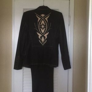 Vertigo Paris suit